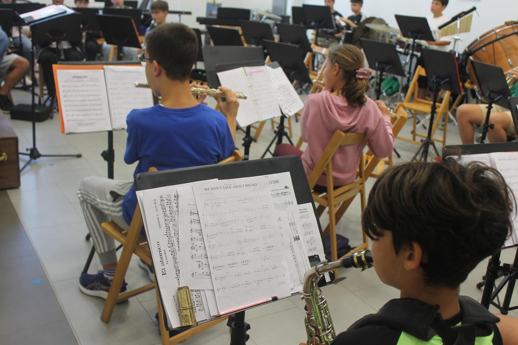 Ensayo de la Banda de Música de Siero