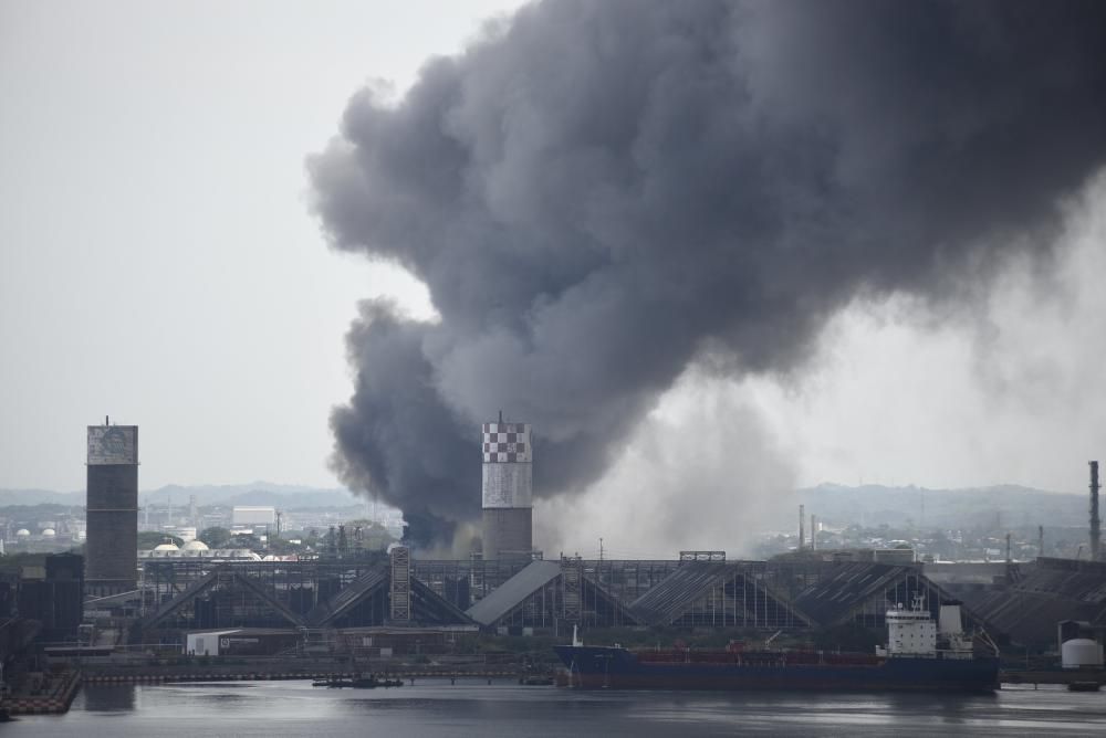 La explosión en una planta de Pemex deja tres muertos