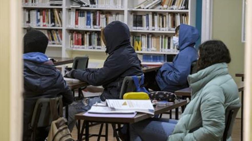 Asadipre denuncia que al menos 15 colegios de Córdoba están otra vez sin gasoil para la calefacción