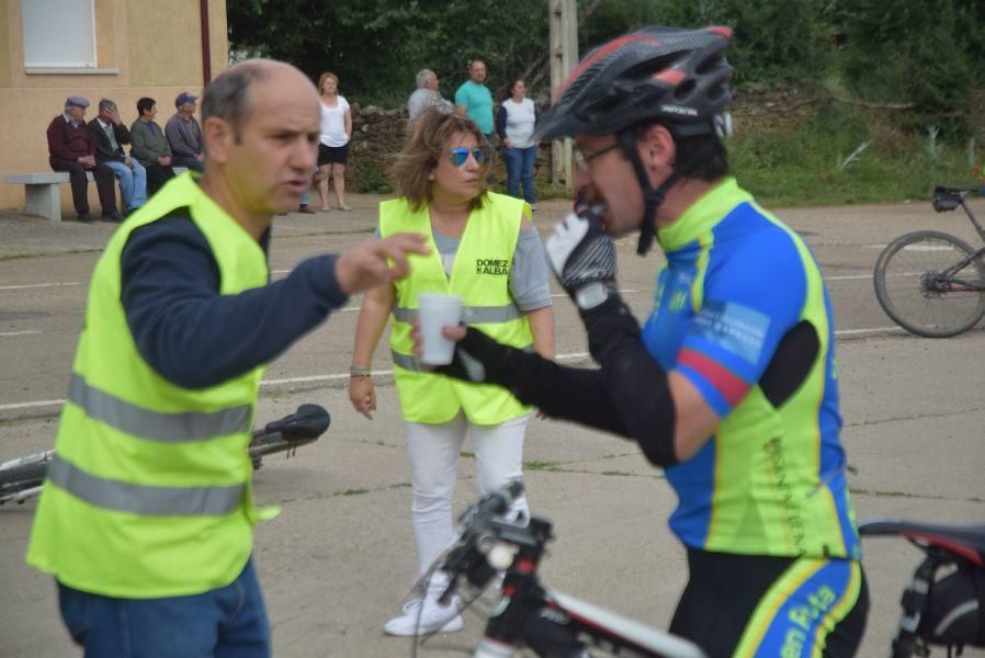 Marcha de ciclismo y senderismo en Carbajales de A