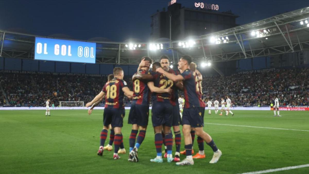 Todas las fotos del Levante UD - Albacete