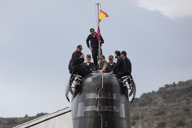 Así ha sido la visita del Rey Felipe VI en Cartagena para conocer el sumbarino S-81