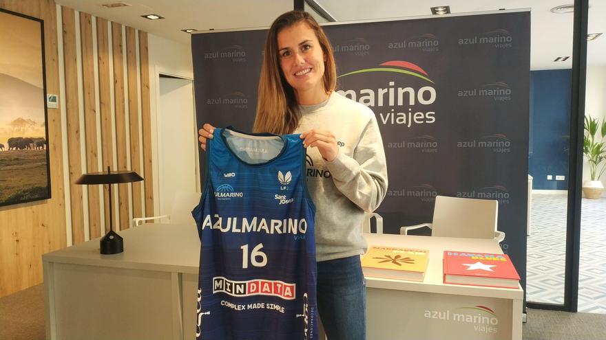 Gaby Ocete: &quot;Fichando por el Azul Marino cierro un círculo en la que considero mi casa&quot;