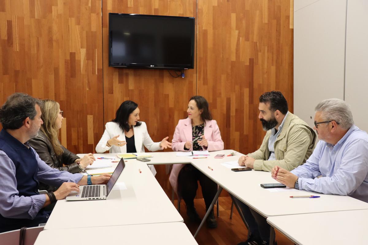 Rafi Crespín ha reunido hoy a la dirección del PSOE de Córdoba.