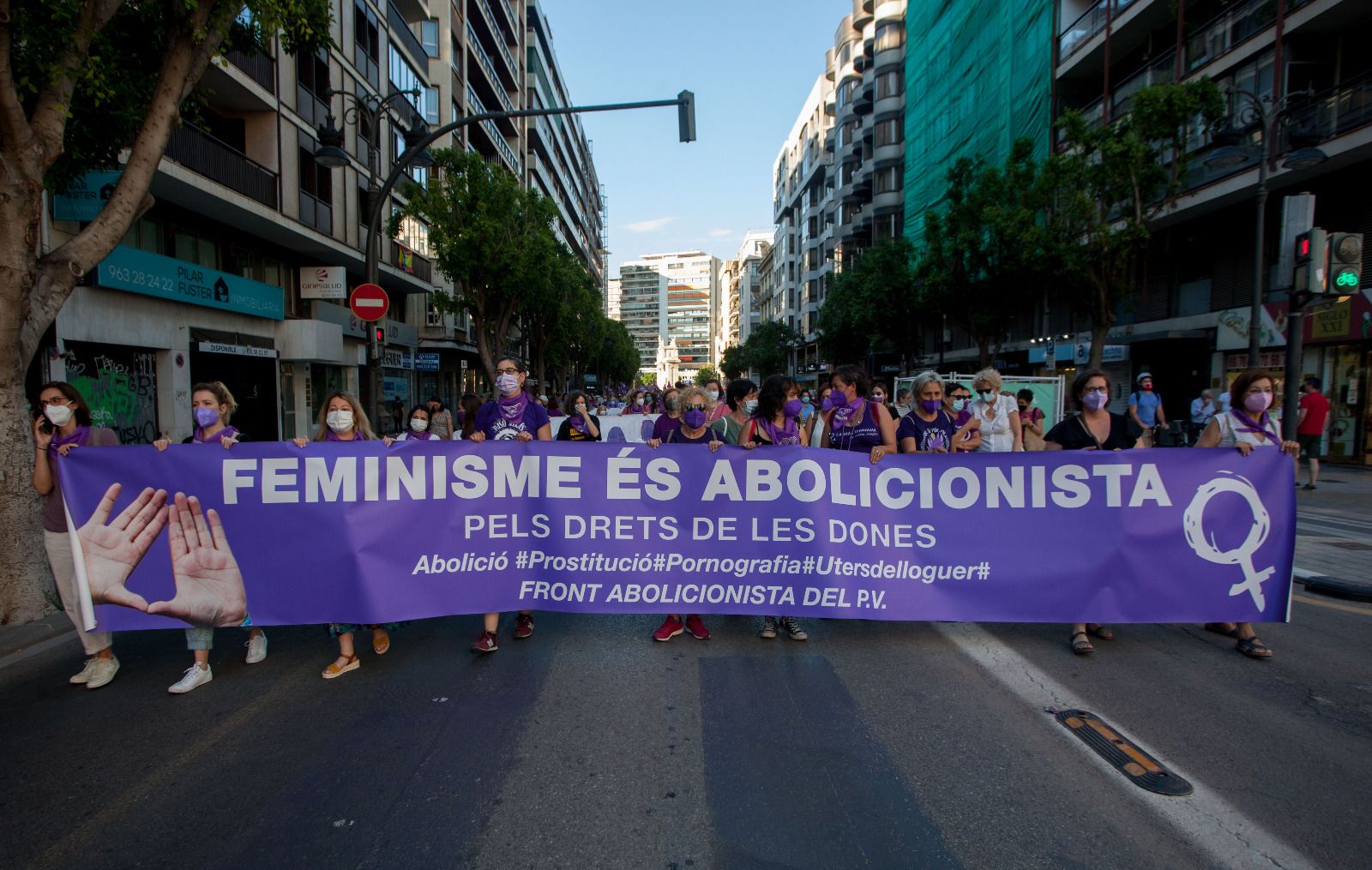 València clama contra los crímenes machistas