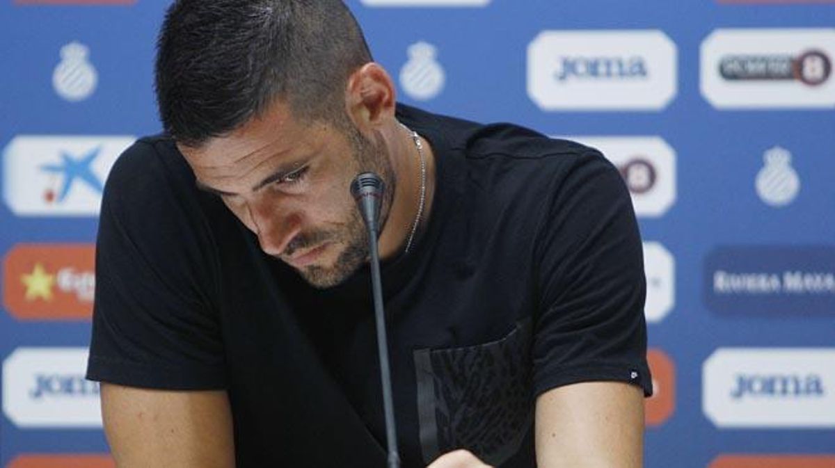 Un responsable del Reial Madrid li va dir que respongués en espanyol a una pregunta en català.