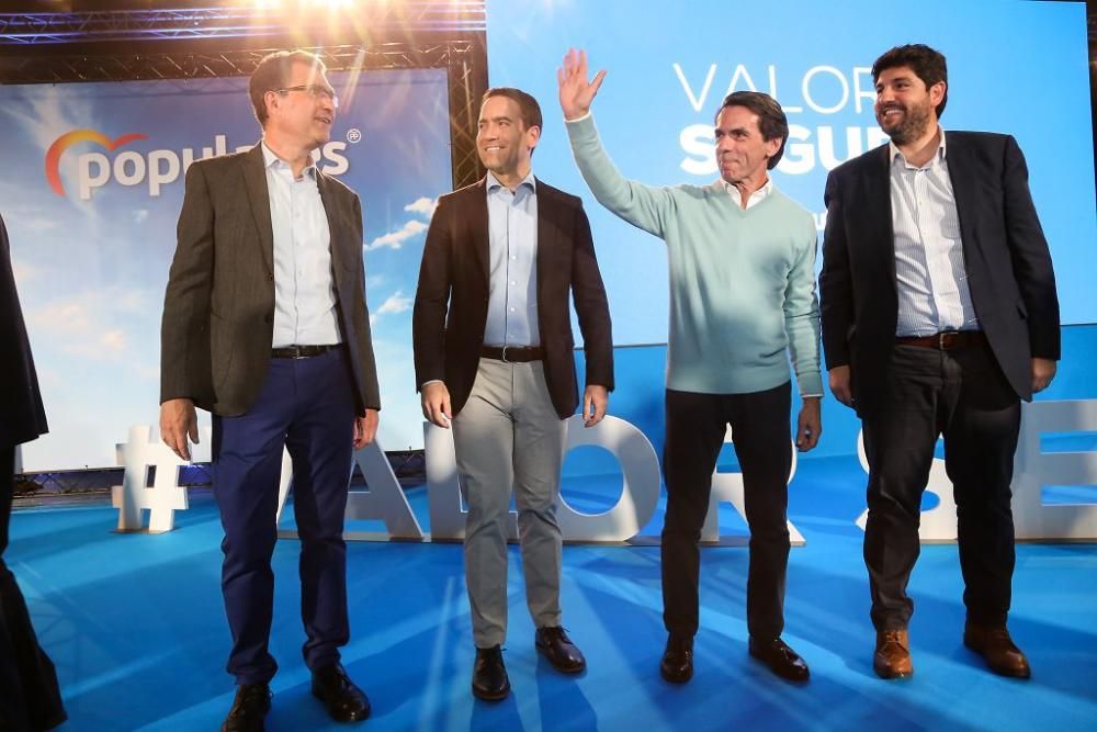 Acto del PP en el pabellón Cagigal de Murcia