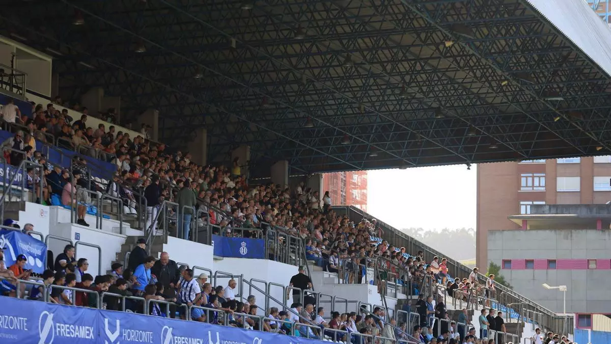 La Federación multa al Avilés por incidentes en el encuentro ante Unionistas