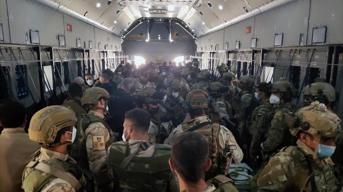 L’OTAN i la UE, rere l’Afganistan L’OTAN i la UE, rere l’Afganistan