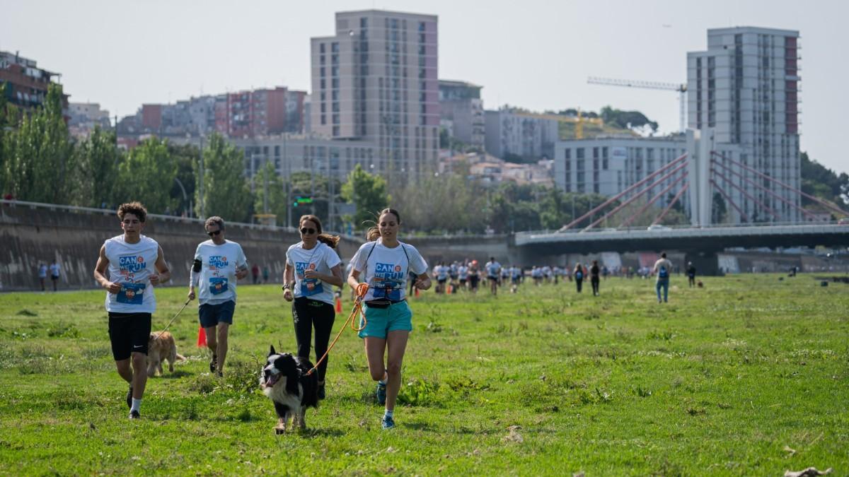 Participantes durante la Can We Run