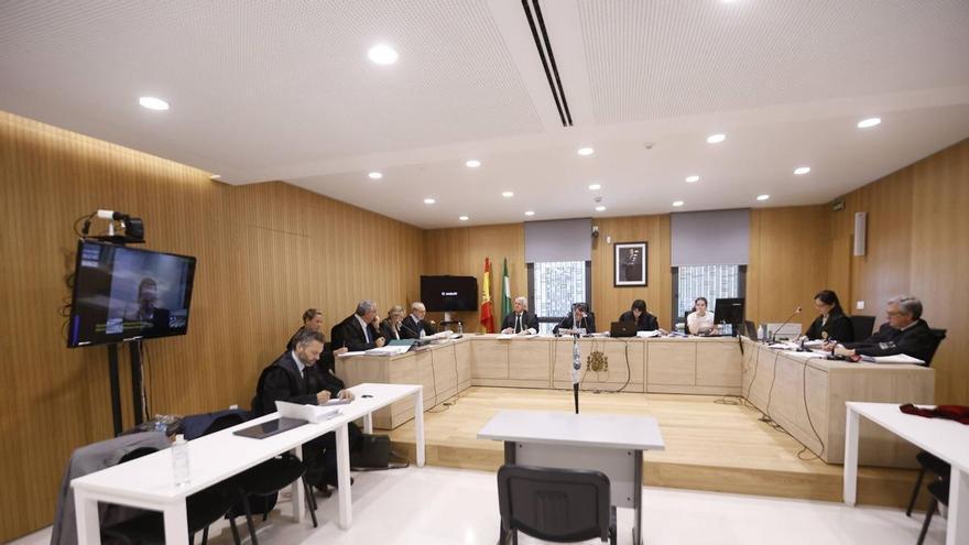 Miguel Linares sitúa a Carlos González como último responsab