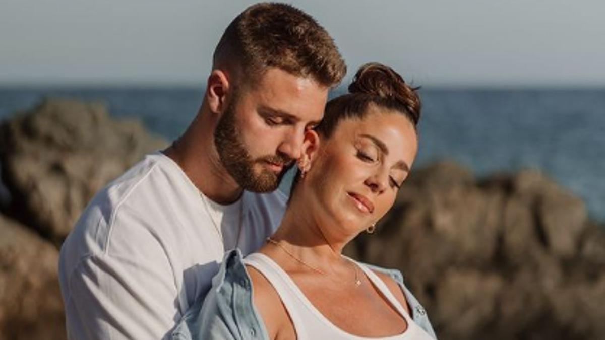 SEPARACIÓN ANABEL PANTOJA | Anabel Pantoja desvela muy emocionada por qué  se ha separado por primera vez de su hija Alma