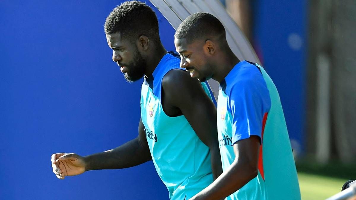 Umtiti, junto a Dembélé en un entrenamiento