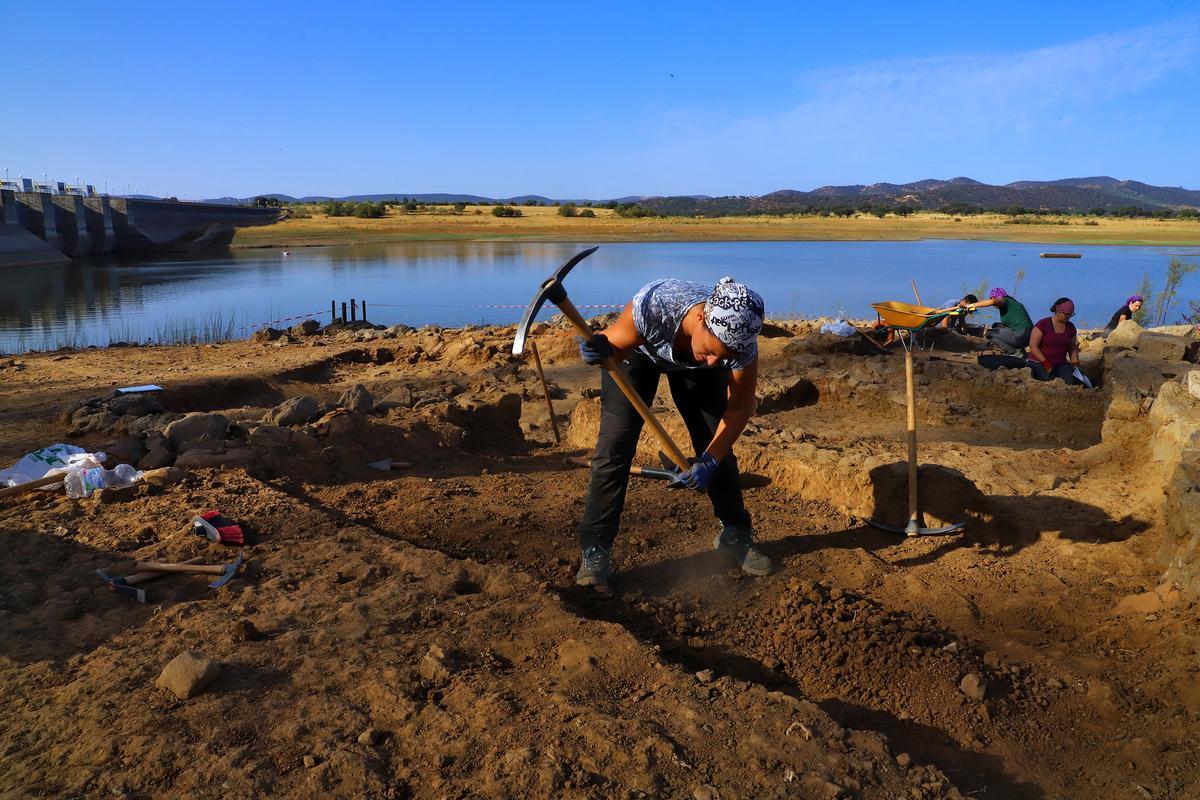 El poblado Íbero que emerge de las aguas de Sierra Boyera