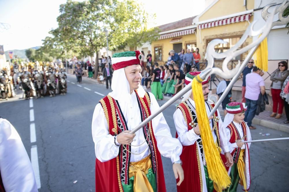 Reconquista y procesión en el cuarto día de las fiestas de Salinas