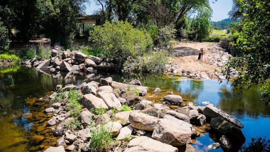 Inician la construcción de una represa en el Umia para garantizar el agua a A Toxa