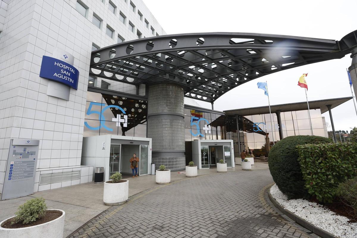 Acceso principal del HUSA.