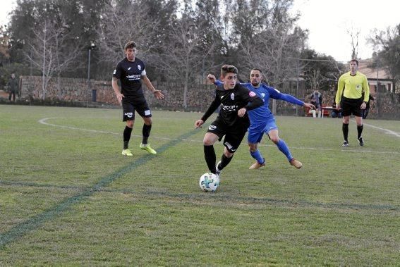 Der Schiedsrichter der Partie Atlético Baleares gegen VfL Bochum hat das Testspiel auf Mallorca am Mittwoch (10.1.) abgebrochen.