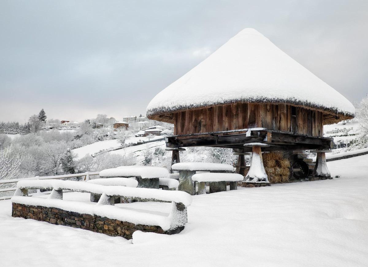 La estructura de los tejados evitan que cedan por acumulación de nieve.