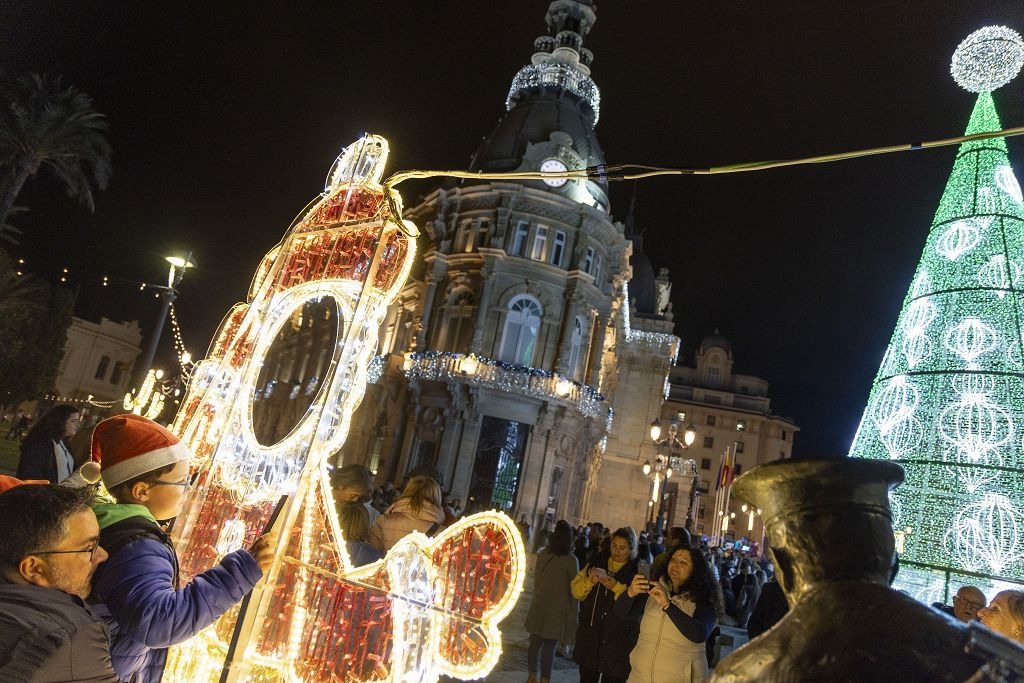 Así ha sido el encendido de luces de Cartagena, en imágenes