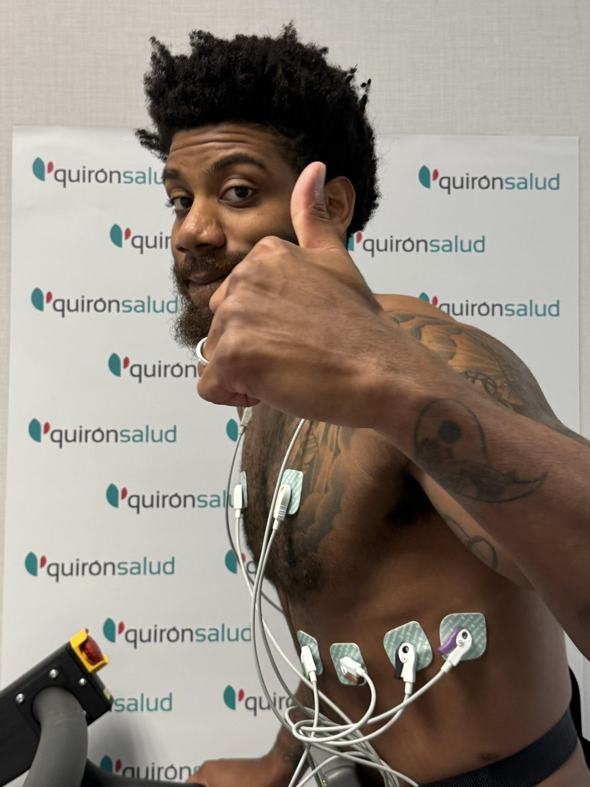 Wright-Foreman, en el reconocimiento médico.