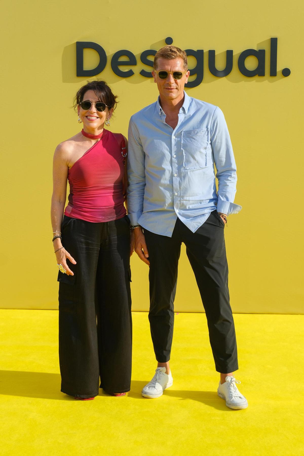 Galería: las imágenes del desfile con el que Desigual celebró en Ibiza los 40 años de su primera tienda