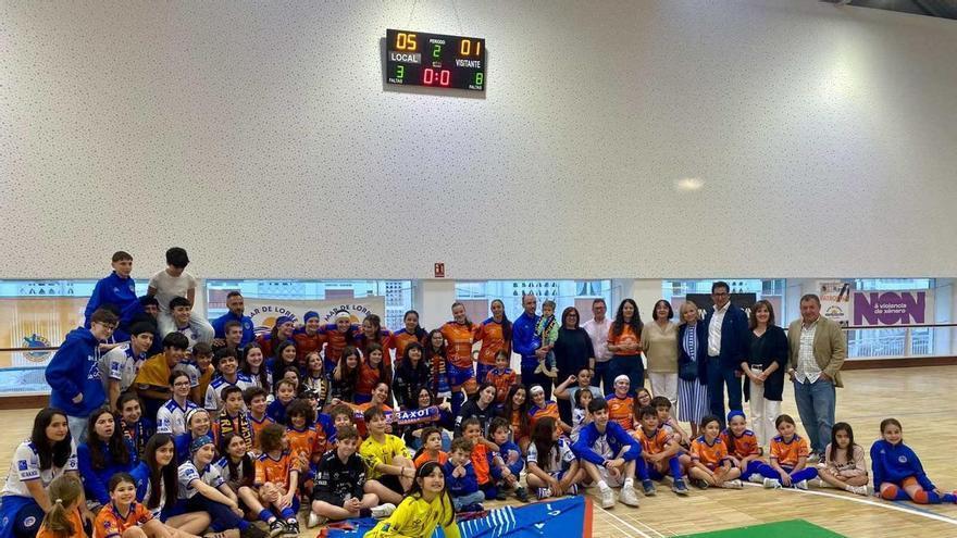 El Raxoi festeja el ascenso en su último encuentro en Vite