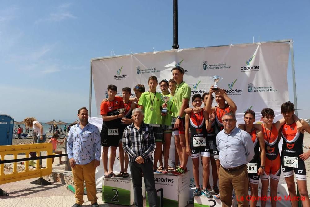 Final de triatlón de deporte escolar