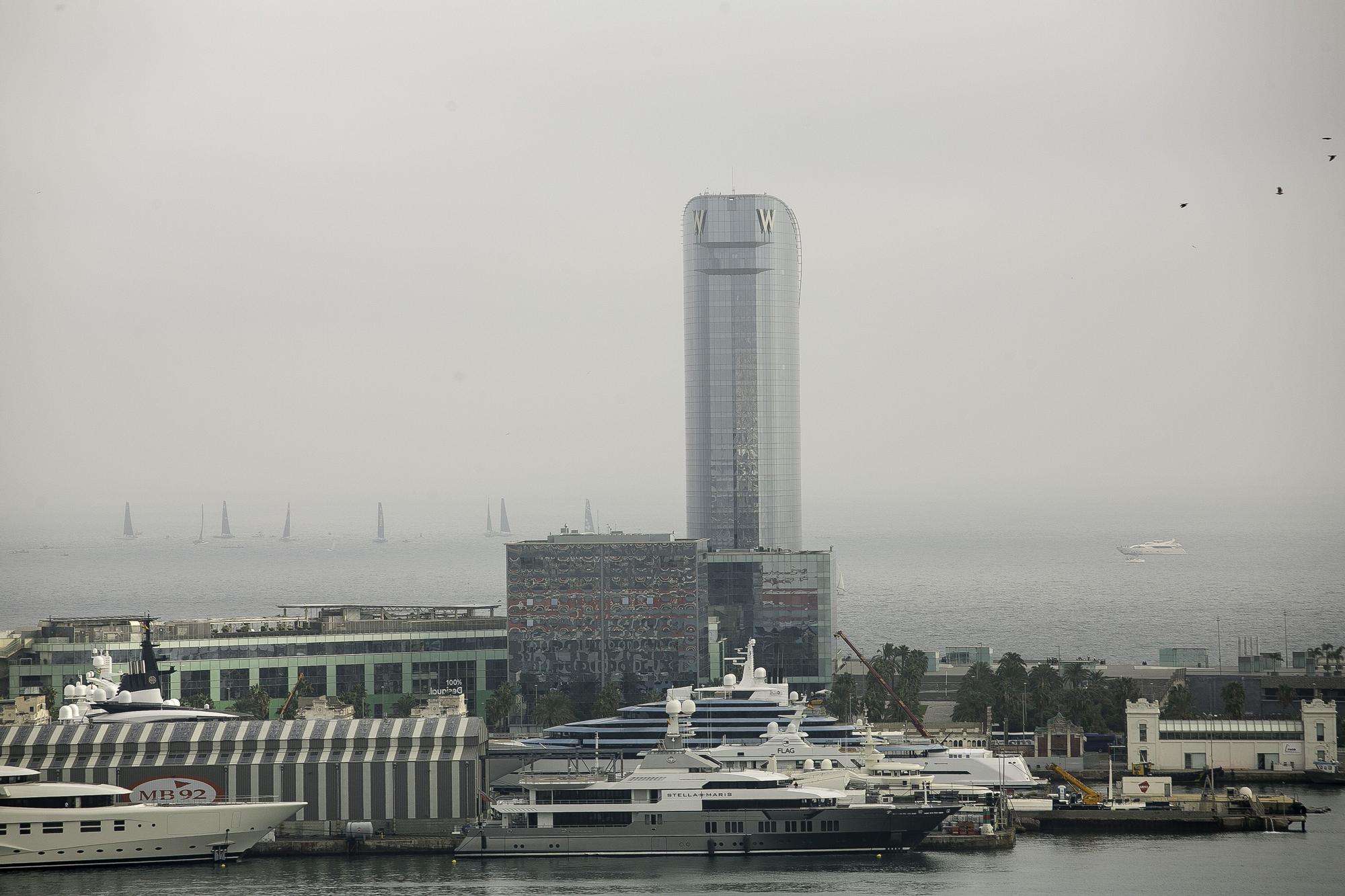 Nubes bajas en Barcelona