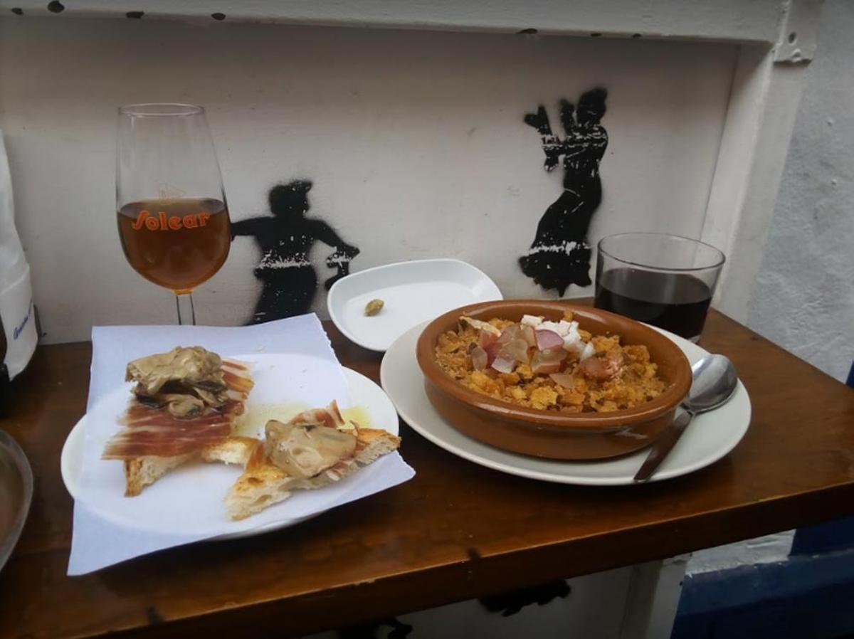 Queso , tapas y vinos en 'Lola Por Dios'