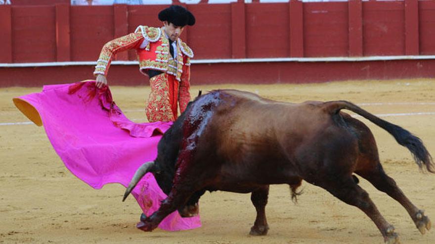 Alberto López Simón dejó los mejores momentos de la tarde y se postula como uno de los toreros a tener muy en cuenta.