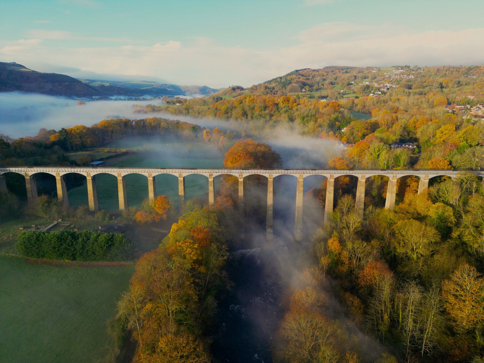 La íncreible hisotoria del acueducto de Pontcysyllte, un referente fluvial.