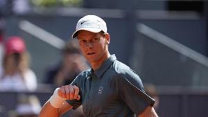 Sinner  passa patint a  Madrid i Jódar s’exhibeix amb De Miñaur