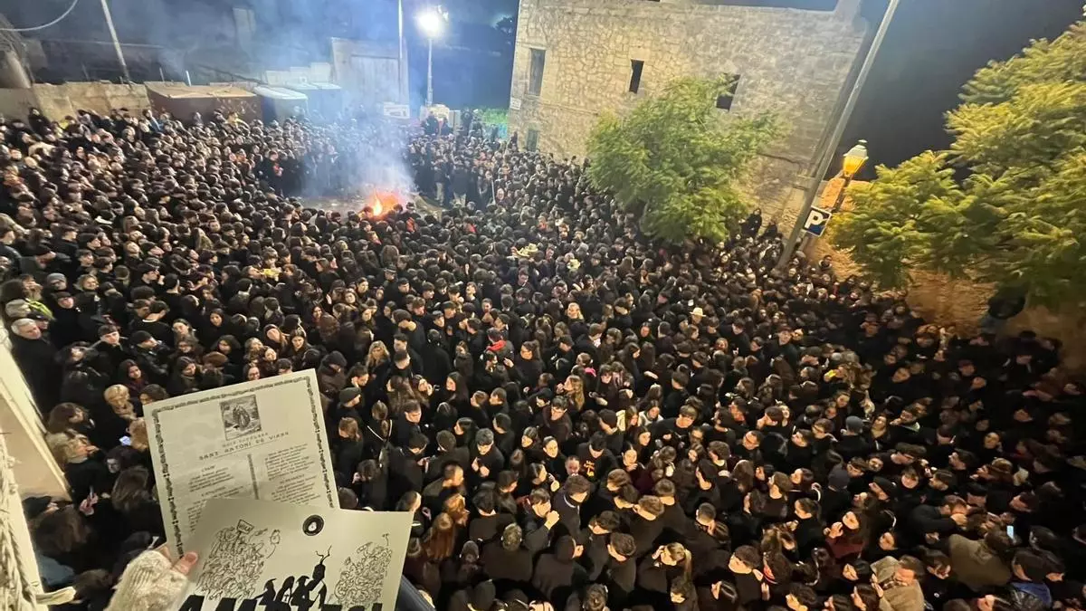 Manacor bereitet sich auf Sant Antoni vor: Lagerfeuer, Wein und Lobgesänge