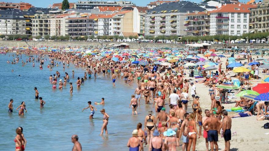 Playa de Silgar en Sanxenxo durante el pasado verano.