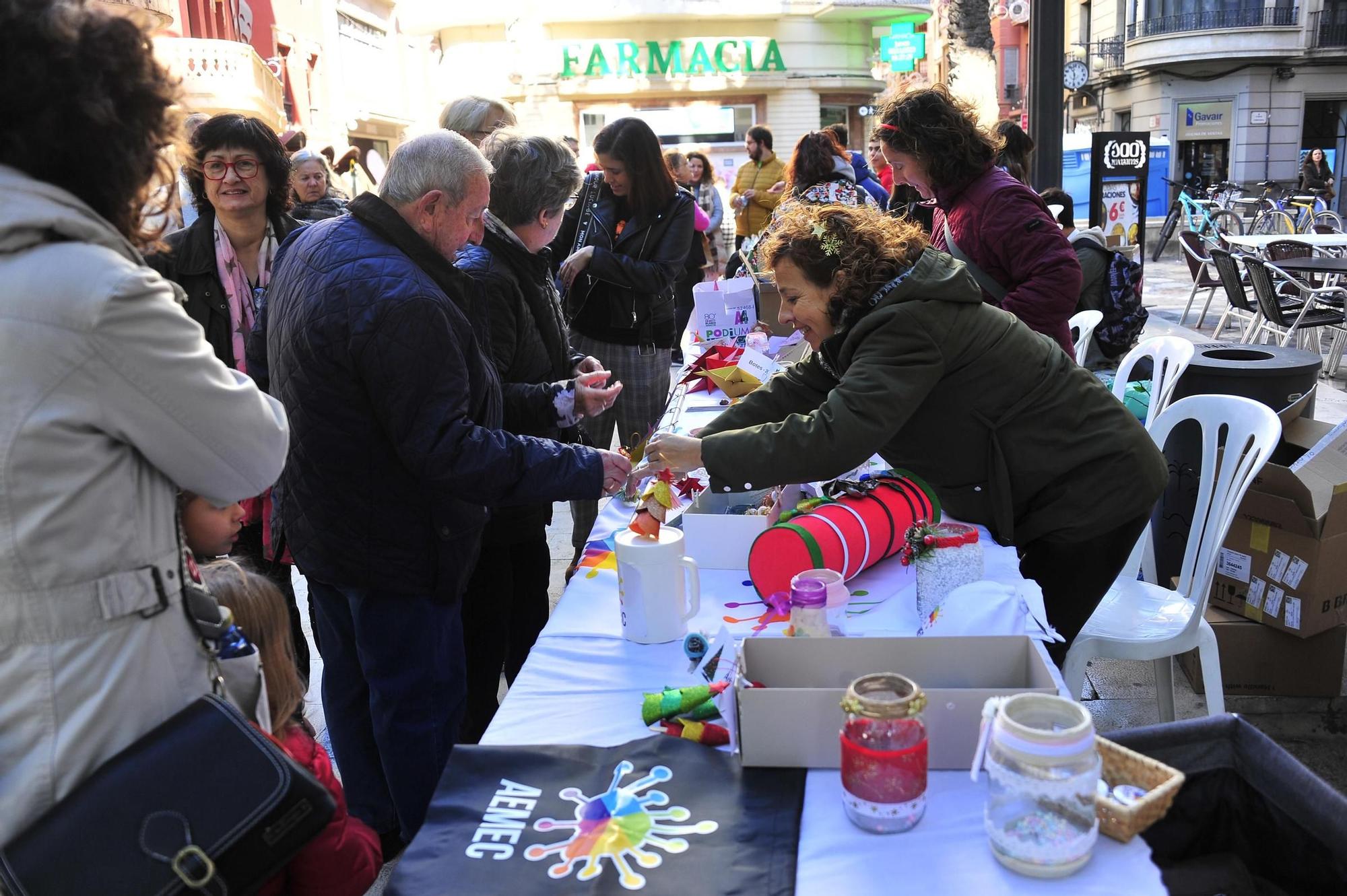 Mercadillo del Dia de la Discapacidad en la Glorieta