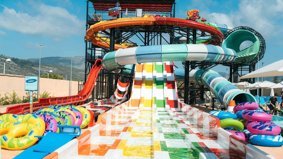 Instalaciones de uno de los hoteles del complejo Magic World en Castellón.