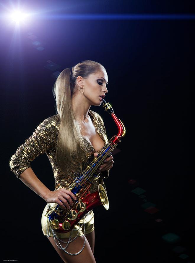 La joven saxofonista Anastasia McQueen