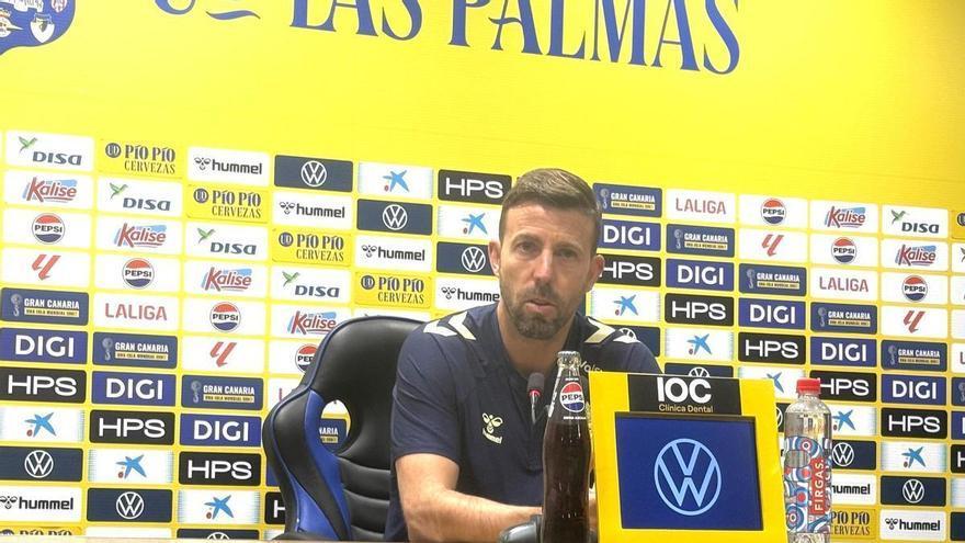 Rueda de prensa de Luis García, entrenador de la UD Las Palmas, en la previa ante el Cádiz