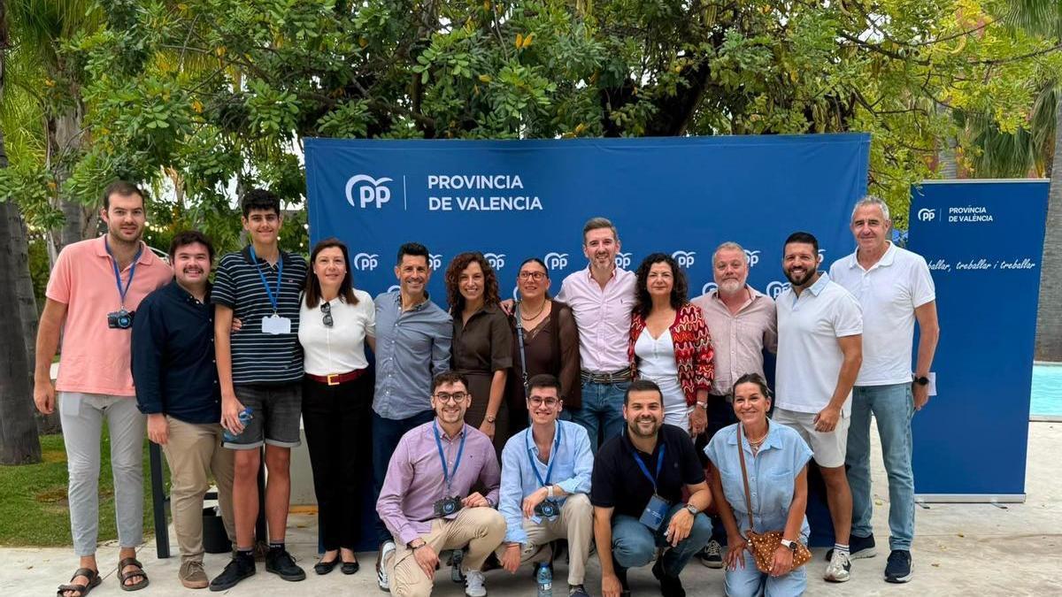Los populares de Gandia en Sueca.