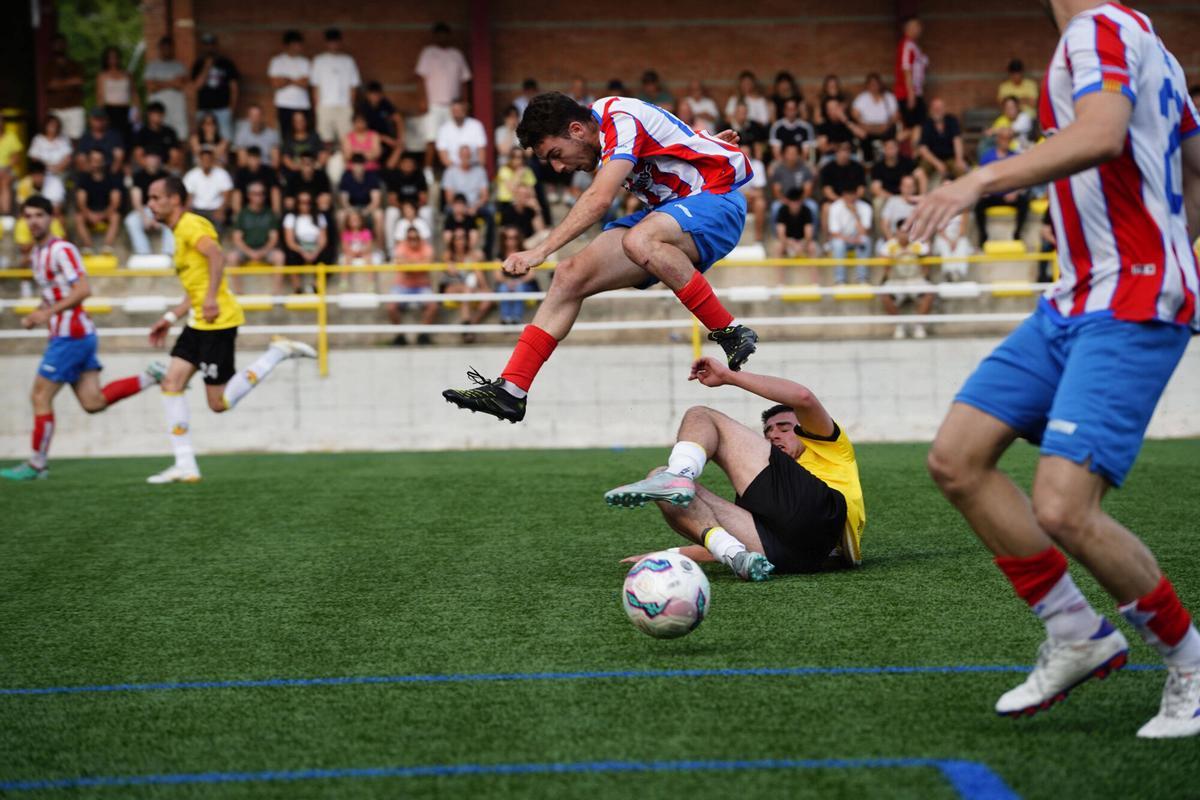 Imatges del partit Gironella - Berga Imatges del partit Gironella - Berga