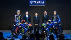 Quartararo y Morbidelli en la presentación de la nueva Yamaha