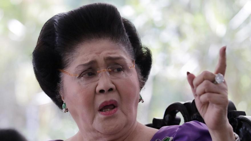 Qué fue de Imelda Marcos, la excesiva mujer del dictador filipino que saqueó las arcas públicas de su país