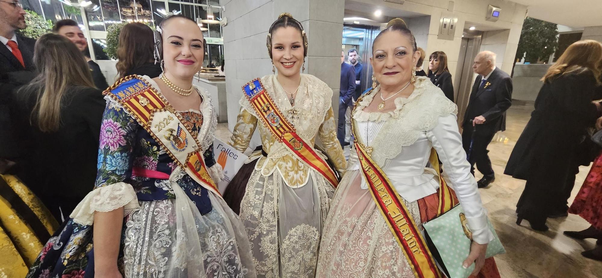 La alfombra roja de las comisiones de falla en la Exaltación