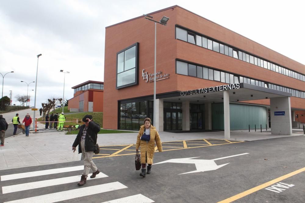 El nuevo edificio del hospital de Jove abre sus puertas