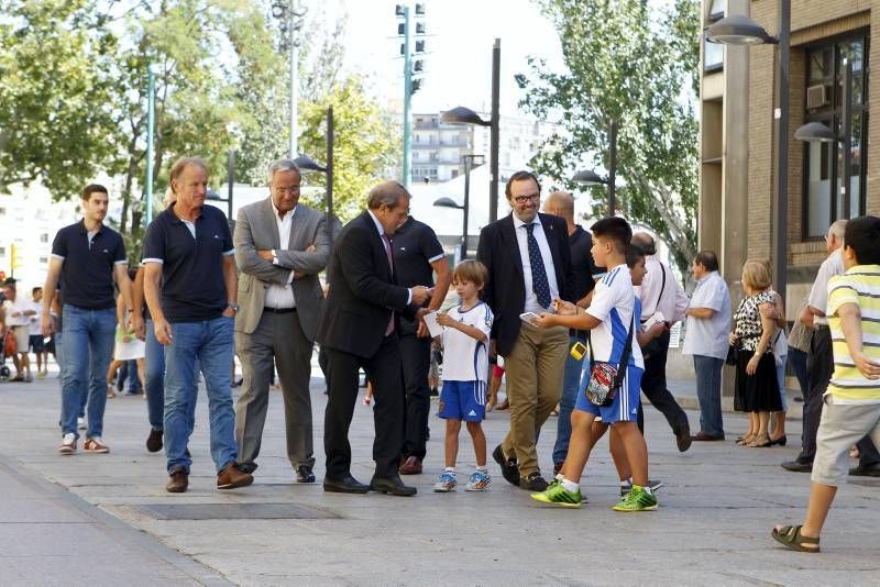 Fotogalería ofrenda y recepción del Real Zaragoza en el ayuntamiento