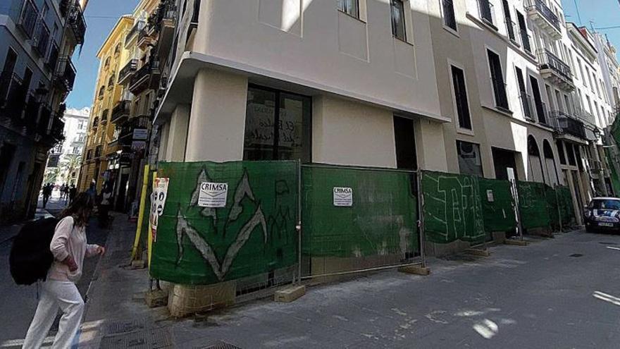 El edificio de Tapinería para alquiler social sigue cerrado