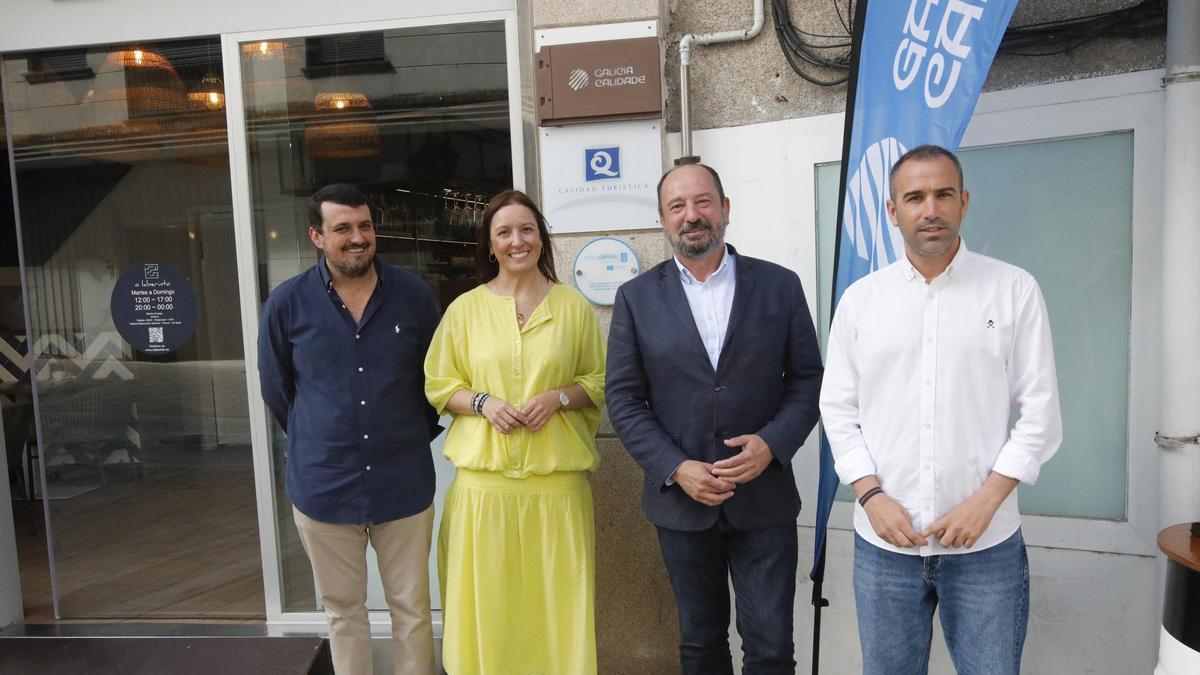 El puerto de Sanxenxo suma un nuevo reclamo gastronómico.