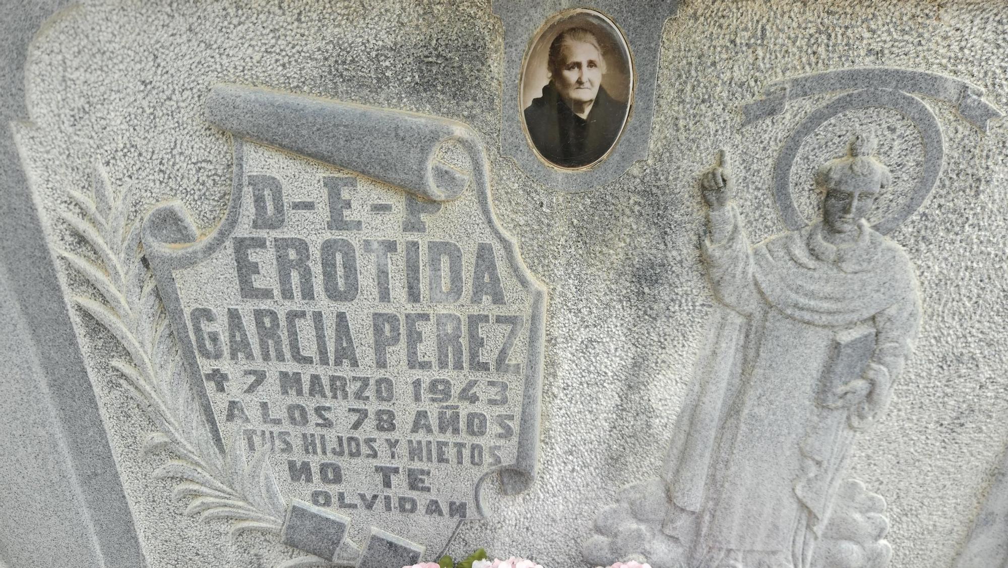 Nombres insólitos en el Cementerio General de València