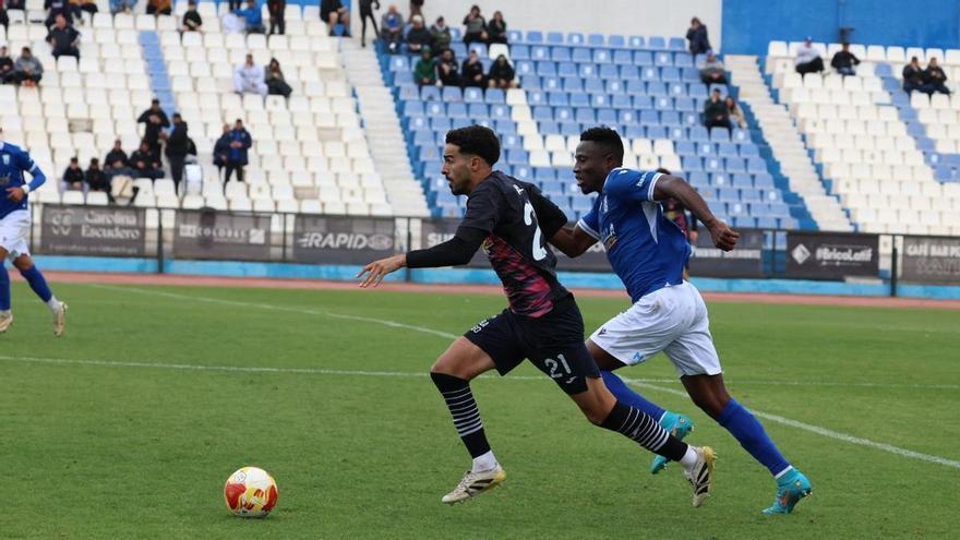Javi Castedo mantiene al Águilas entre los mejores